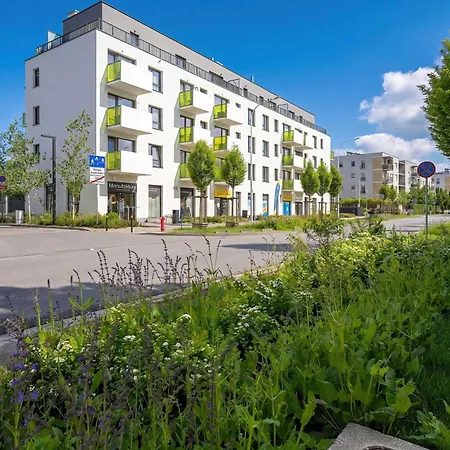 Διαμέρισμα Spacious In With Desk And Parking By Renters *